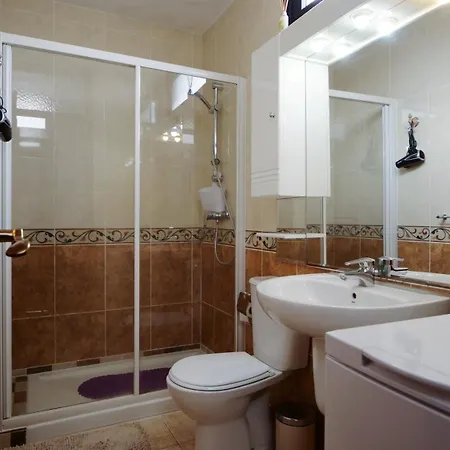 Bungamerica - 2 Bedrooms Апартаменты Адехе